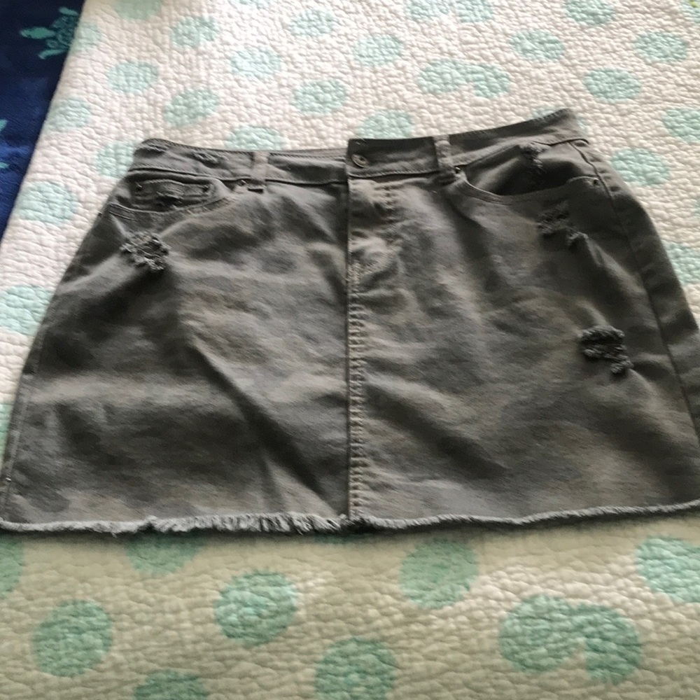 Vanilla Star skirt in camo design.
